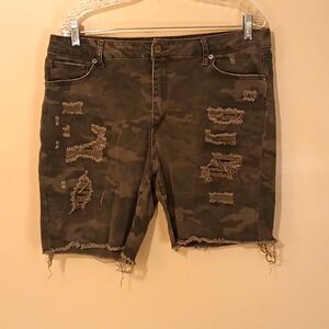 No Boundaries Jean Shorts